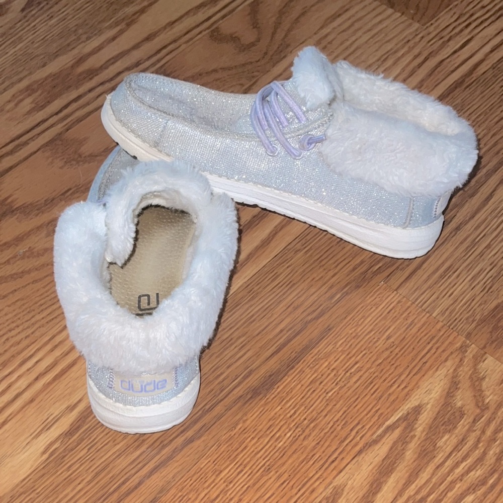 Girls Hey Dude Britt Stretch Fleece White Y1-L2